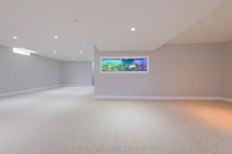 1283 Vincent Crescent Innisfil ON L9S 1Z6