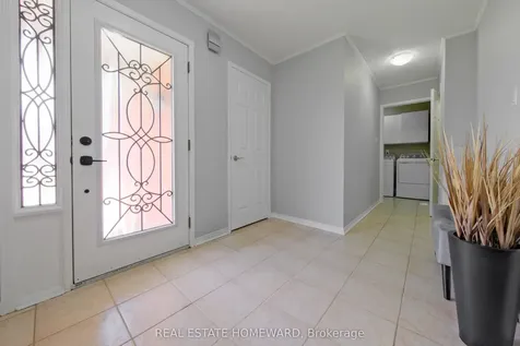 1283 Vincent Crescent Innisfil ON L9S 1Z6