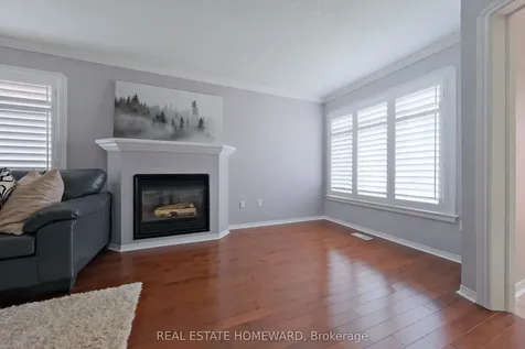 1283 Vincent Crescent Innisfil ON L9S 1Z6