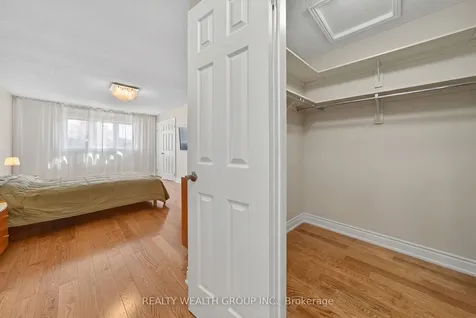 42 Cherhill Drive Vaughan ON L6A 1H6