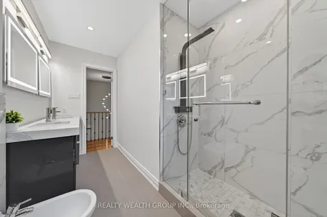 42 Cherhill Drive Vaughan ON L6A 1H6