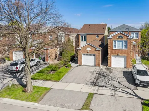 120 Glenmanor Way Vaughan ON L4J 3E5
