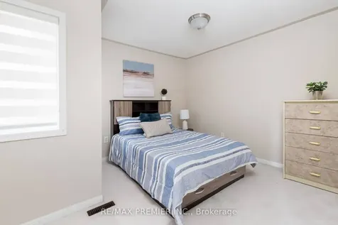 140 Dolce Crescent Vaughan ON L4H 3C7