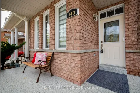 140 Dolce Crescent Vaughan ON L4H 3C7