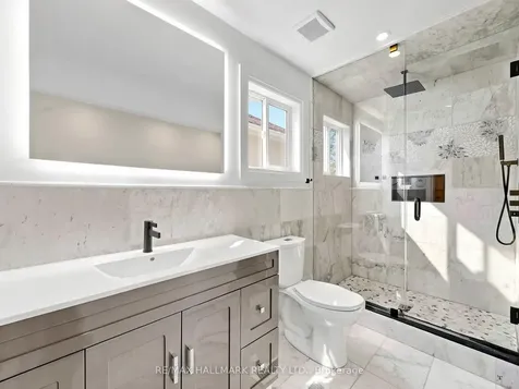 34 Willow Tree Street Vaughan ON L6A 2S2