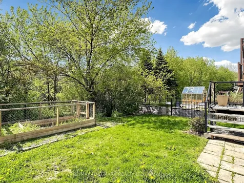 34 Willow Tree Street Vaughan ON L6A 2S2