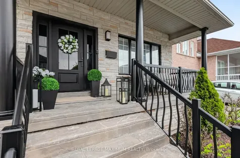 3 Amalfi Court Vaughan ON L4L 9S2