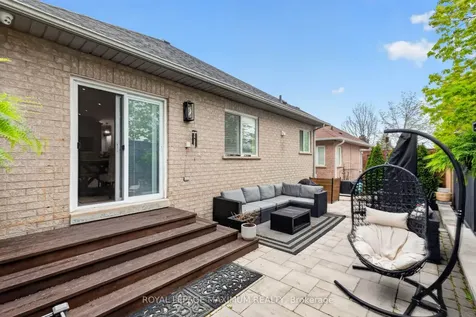 3 Amalfi Court Vaughan ON L4L 9S2