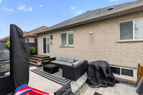 3 Amalfi Court Vaughan ON L4L 9S2