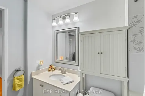 14924 Yonge Street Aurora ON L4G 6H7