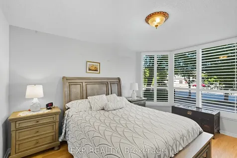14924 Yonge Street Aurora ON L4G 6H7