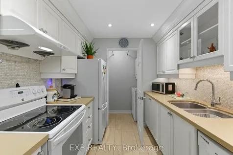14924 Yonge Street Aurora ON L4G 6H7