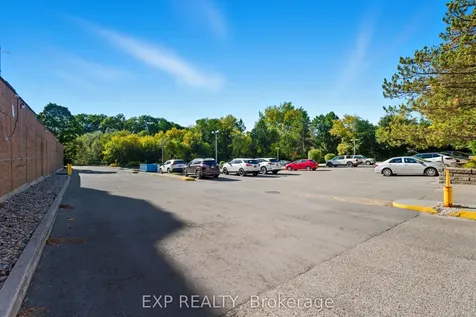 14924 Yonge Street Aurora ON L4G 6H7