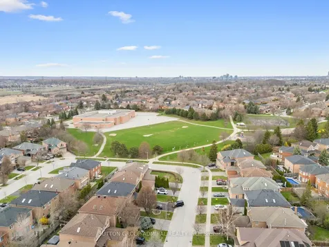 348 Brownridge Drive Vaughan ON L4J 5W9