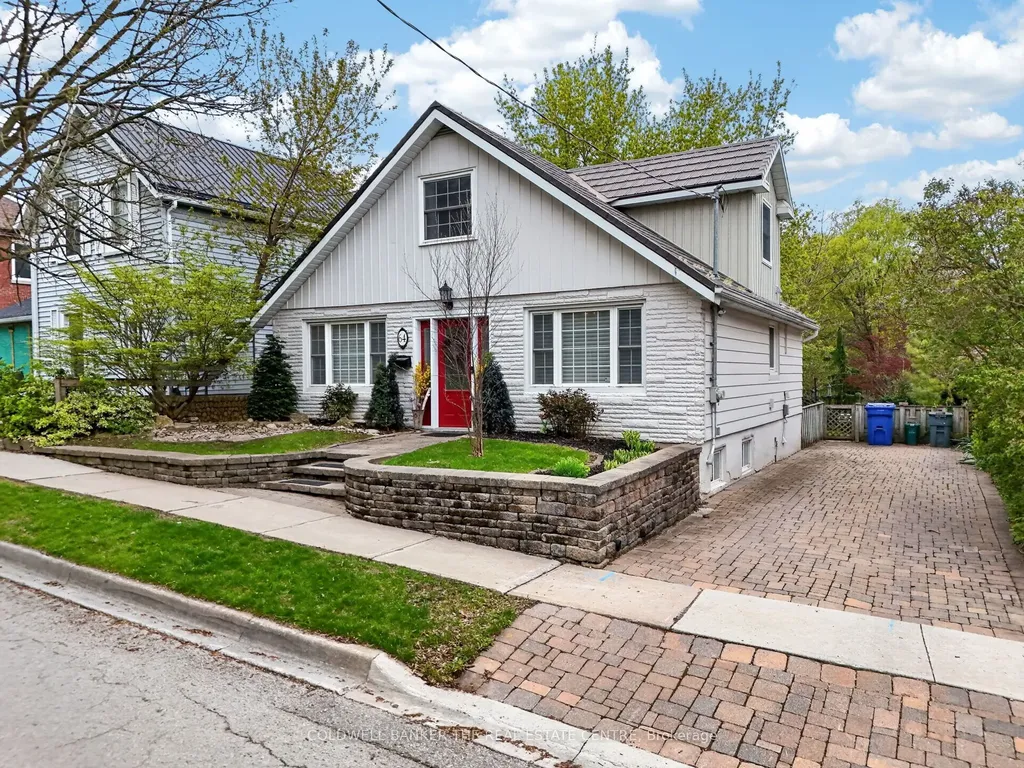 64 Niagara Street Newmarket ON L3Y 4E6