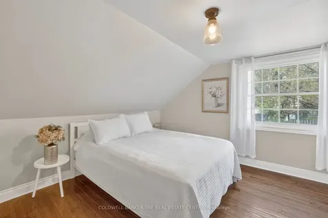 64 Niagara Street Newmarket ON L3Y 4E6