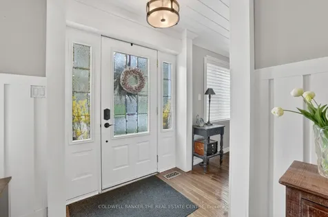 64 Niagara Street Newmarket ON L3Y 4E6