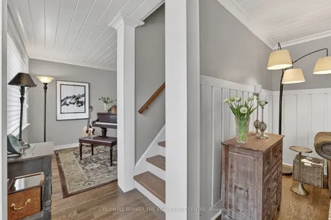 64 Niagara Street Newmarket ON L3Y 4E6