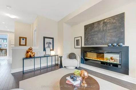 242 Vermont Avenue Newmarket ON L3X 0M6