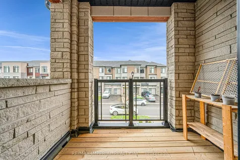 242 Vermont Avenue Newmarket ON L3X 0M6