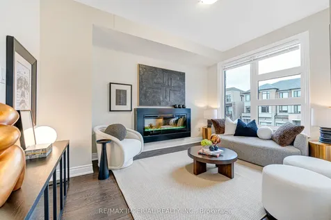 242 Vermont Avenue Newmarket ON L3X 0M6