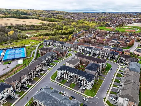 242 Vermont Avenue Newmarket ON L3X 0M6