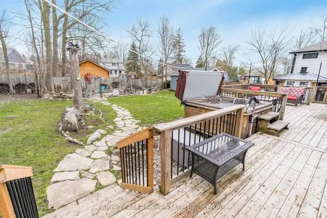 2003 Inglewood Drive Innisfil ON L9S 1Z1