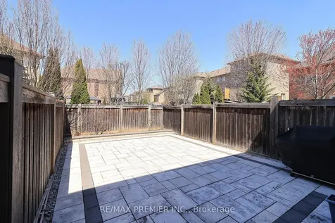 79 Hansard Drive Vaughan ON L4H 0V7