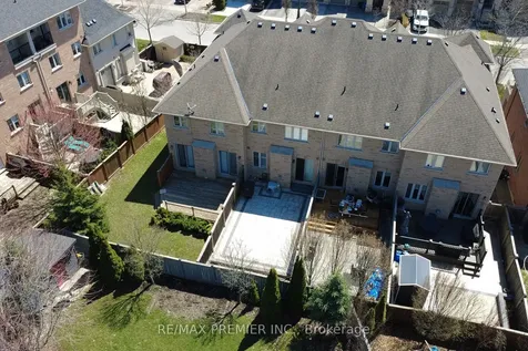 79 Hansard Drive Vaughan ON L4H 0V7