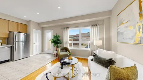 55 Madison Heights Boulevard Markham ON L6C 2E3