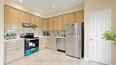 55 Madison Heights Boulevard Markham ON L6C 2E3