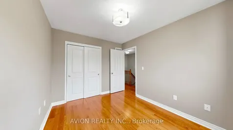55 Madison Heights Boulevard Markham ON L6C 2E3