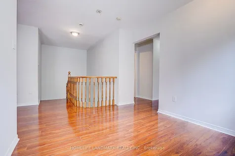 121 Lowther Avenue Richmond Hill ON L4E 4P4