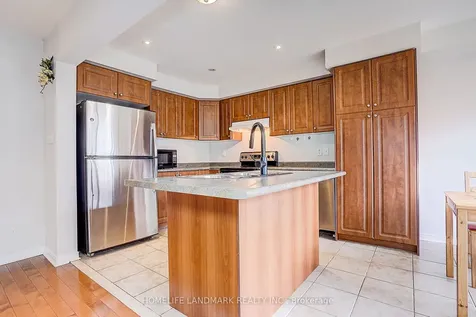 121 Lowther Avenue Richmond Hill ON L4E 4P4