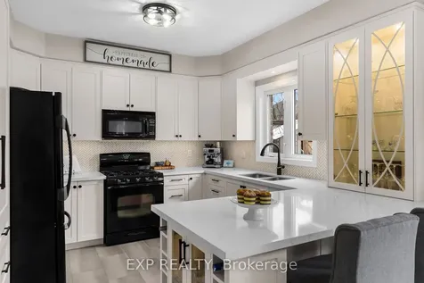 14 Whitestone Drive Georgina ON L4P 0A3