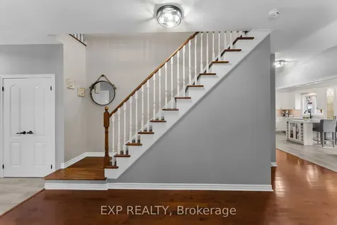 14 Whitestone Drive Georgina ON L4P 0A3