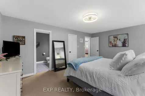 14 Whitestone Drive Georgina ON L4P 0A3