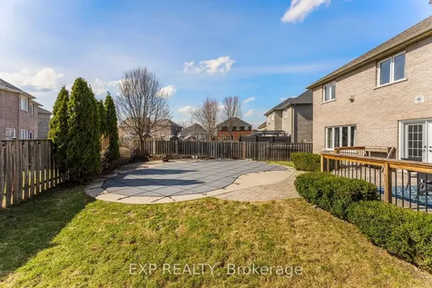 14 Whitestone Drive Georgina ON L4P 0A3