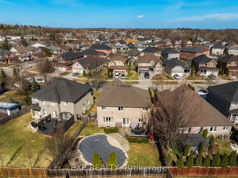 14 Whitestone Drive Georgina ON L4P 0A3