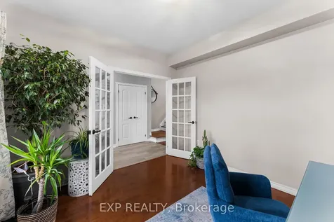 14 Whitestone Drive Georgina ON L4P 0A3