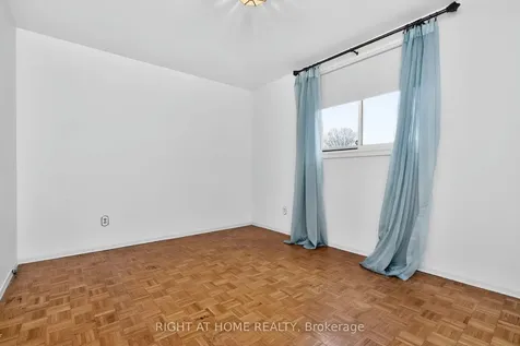 43 Vernon Street Essa ON L0M 1B0