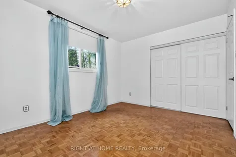 43 Vernon Street Essa ON L0M 1B0