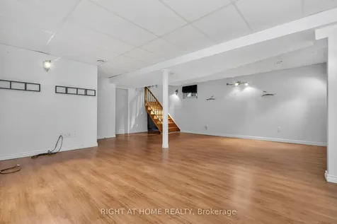 43 Vernon Street Essa ON L0M 1B0
