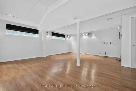 43 Vernon Street Essa ON L0M 1B0