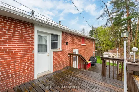43 Vernon Street Essa ON L0M 1B0