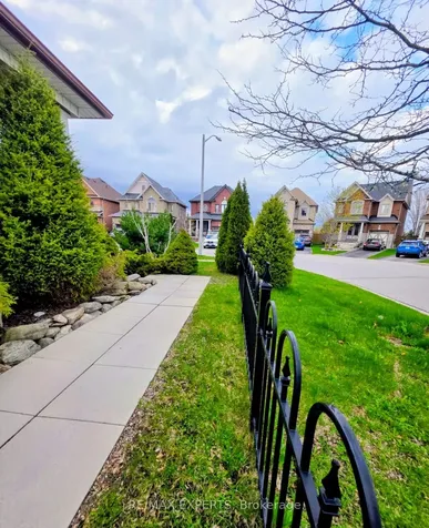 39 Morrison Avenue New Tecumseth ON L9R 0H4