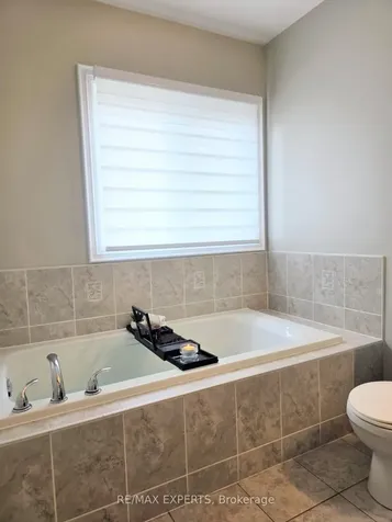 39 Morrison Avenue New Tecumseth ON L9R 0H4