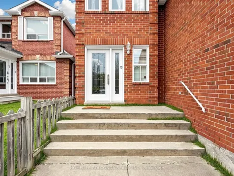 19 Thornbury Circle Vaughan ON L4J 5C1