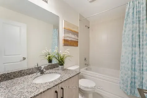 7 Phelps Lane Richmond Hill ON L4E 1J4