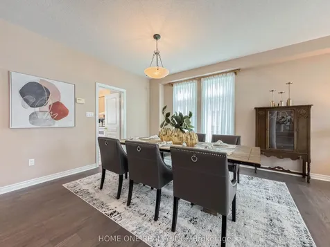 27 Moses Crescent Markham ON L6C 1S5
